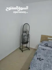  6 شقة في الطيرة 250 للايجار عند دوار نبيل عمرو و وفيلا نبيل عمرو