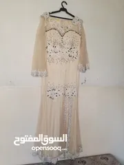  13 ملابس جديده مستعمله ساعتين فقطططط بالعرس السعر مغررري جداااا