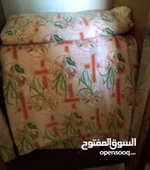  8 للبيع فرشة تخت مجوز زمبركية طبية شبه جديده  وفرشة تخت مجوز اسفنج ضغط شبه جديده  وحرامات ولحف وسجاد