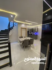  26 شالية باطلالة على بحر الميت للإيجار