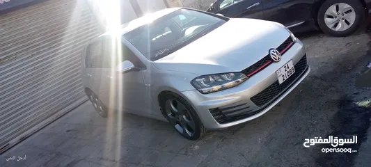  6 جولف الماني  بريميوم مميزة بسعر مغري جدا وبحالة ممتازة