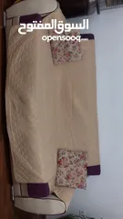  3 كنب للبيع مع المفرش والمخدات