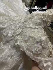  1 بدلة عروس فخمة