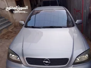  3 ابل استرا 2002