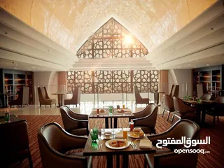  5 Yas Island Bab Al Qasr