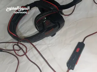  2 سماعه جيمنج فقط بي 5دنانير شامل التوصيل لجميع انحاء المملكه الاردنيه الهاشميه القطعه الأخيرة.