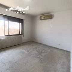  4 ضاحيه الرشيد- شقه فارغه بمساحه واسعه للايجار ـ 220 متر  ـ مكيفات ـ خزائن حائط