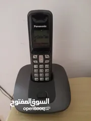  1 تلفون ارضي لاسلكي شغال عالفحص