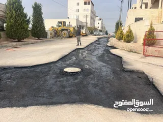  18 تزفيت وتعبيد الساحات وأعمال الطرق بجودة عالية وبأسعار مناسبة