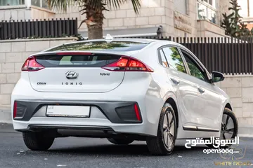  2 Hyundai Ioniq Hybrid 2021  السيارة وارد كوريا و بحالة ممتازة جدا و قطعت مسافة 135,000 كيلو متر