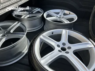  1 جنط جاكور Xj اصلي 20"