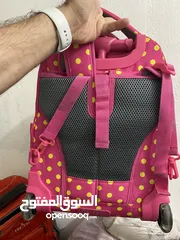  8 حقائب مدرسة