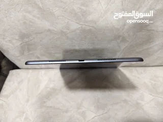  12 iPad Air 3..رقم الهاتف بالوصف