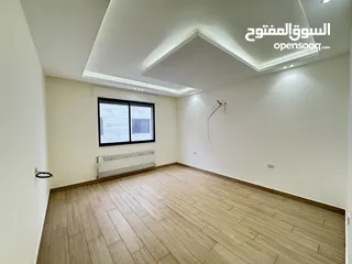  25 شقة مميزة طابق اول بأجمل مناطق خلدا مساحة واسعه 240م بسعر مميز
