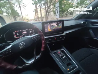  25 سيات ليون اف ار فل اضافات ماعدا الفتحة  محرك1500بنزين اتوماتيك