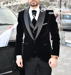  2 بدلة توكسيدو 5 قطع ماركة MASSIMO ROSSI مع كندرة ماركة Pasada