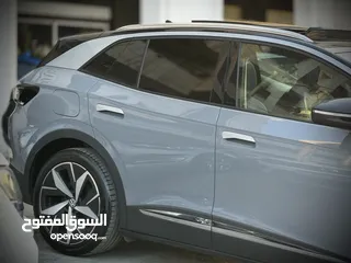  17 فولكسفاجن ID.4 CROZE PRO 2022 بحالة الزيرو جمرك اليووووم اعلى صنف للبيع وبسعر مغررررييي