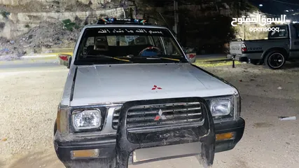  8 مستبيشي 1998 L200 لون ابيض للبيع اقساط دفعه 1000بحاجت ترخيص منتهي 6اشهر للستفسار