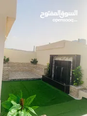  12 بيت شبه فيلا متلاصقه للبيع