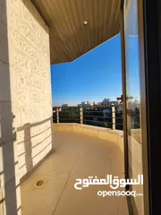  17 شقة فارغة للبيع في منطقة الجبيهة - REF: 14630