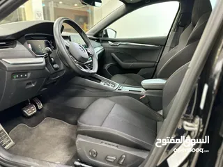  6 Skoda Octavia panorama