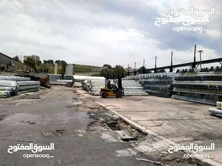  23 خدمة تأجير رافعات شوكية مع سائق او بدون خدمة تنزيل جميع انواع البضائع تحت اشراف كادر مخصص
