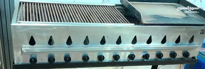  2 جريل غاز بلاطه و شوي برجر البيع نظيف جدا