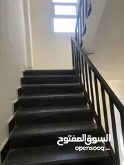  19 شاليه مساحة 800م منطقة الروضة قابل للبدل