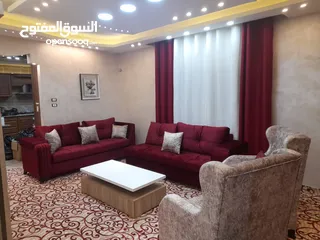  2 بيت مميز مستقل للبيع حي القادسية شارع 30