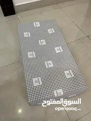  2 سرير بيبي محمول للبنات غير مستعمل مع معقم رضاعات philips
