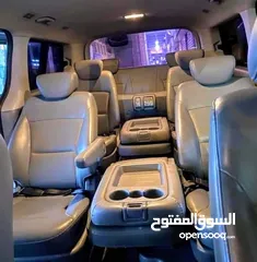  14 باصات حديثه للتوصيل 10 مقاعد مع السائق فقط توصيل لجميع انحاء المملكة  مطار الملكه علياء الجسر الملك