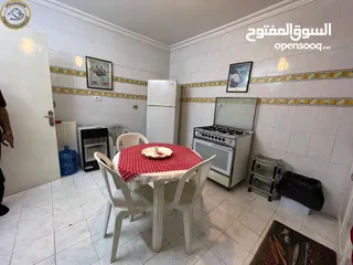  10 شقة استثمارية مفروشة للبيع في الدوار السابع قرب كوزمو طابق ثاني 121م بسعر مغري
