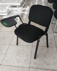  5 كراسي للمعاهد والجامعات وللمحاضرات التعليميه والمدارس يتحمل اوزان وقوي الكرسي يصلح لتعليم الأولاد ..