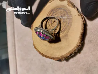  10 فضيات و احجار كريمه