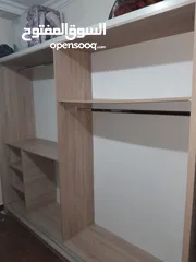 3 غرفه نوم تركي وخزانه  لون بني للبيع