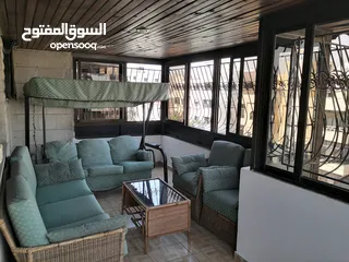  13 شقة طابقية ديلوكس مع ترسات واسعة للبيع في جبل الحسين من المالك مباشرة 303 متر مربع بالكوشان