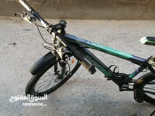  9 بسكليت للبيع بحالة جيدة جدا