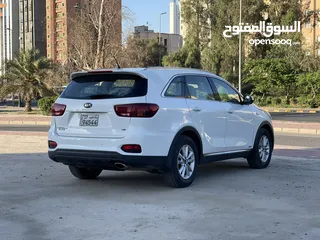  8 كيا سورينتو 2020 / AWD دفع رباعي / خاليه من الحوادث