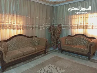  1 طقم زان خشب 9مقاعد مع السجاده والبردايتين