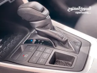  21 البيع راف فور 2020 XLE موتر نظيف جدا