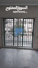  5 شقة مميزة للبيع في جبل عمان  -  قرب السفارة الكويتية طابق اول 175م تشطيب سوبر ديلوكس