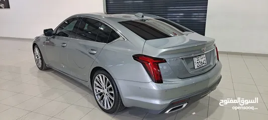  2 Cadillac CT5