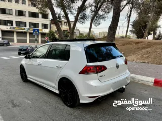  5 جولف Rlin 2016