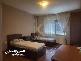  7 شقة مميزة للبيع في عمان - الرونق- طابق ثالث مع روف