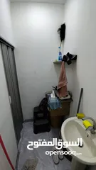  4 محل معسل واراجيل للبيع بكامل محتوياته