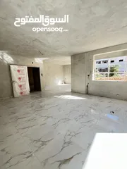  7 tira palace