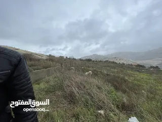  12 ارض 628 متر على شارعين تصلح ل اي نوع من البناء خلف براڤو بيت وزن