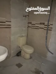  5 بيت للايجار
