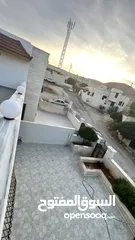  18 عماره طابقين للبيع تشطيب ديلوكس عمر البناء 5سنوات