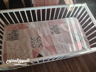  2 سرير اطفال baby مع فرشة وكفر